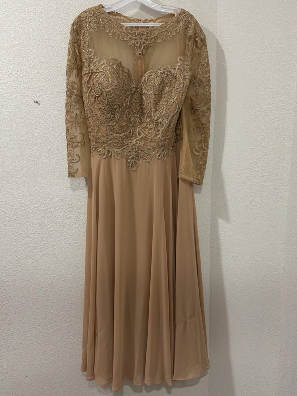 May Queen Gold-Tone Lace Appliqué Maxi Dress